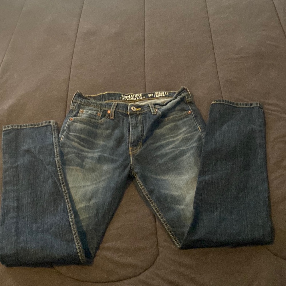 Levi Strauss Co jeans